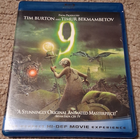 Tim Burton 9 (Animated) on BLU-RAY - Picture 1 of 2